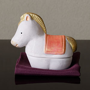 丙午歳干支香合